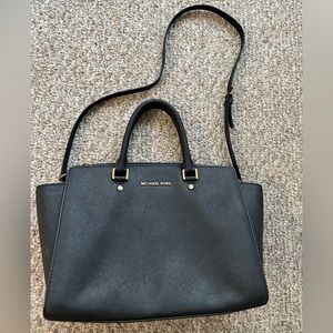 Black Large Michael Kors bag